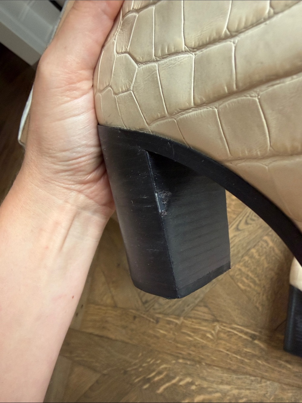 Schutz Maryana Boot in eggshell 8.5 EUC - Picture 10 of 10